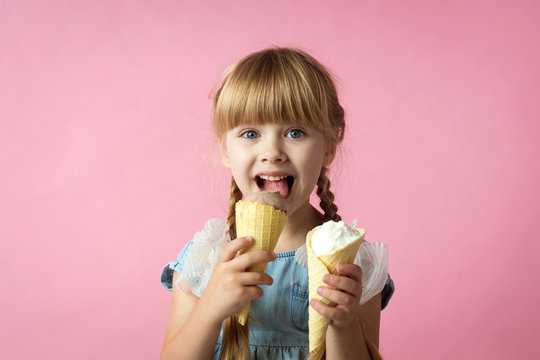 kid with icecream